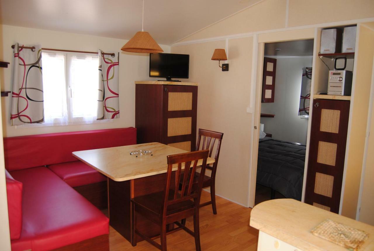 Mobilhome 3 Chambres Veyrignac Экстерьер фото